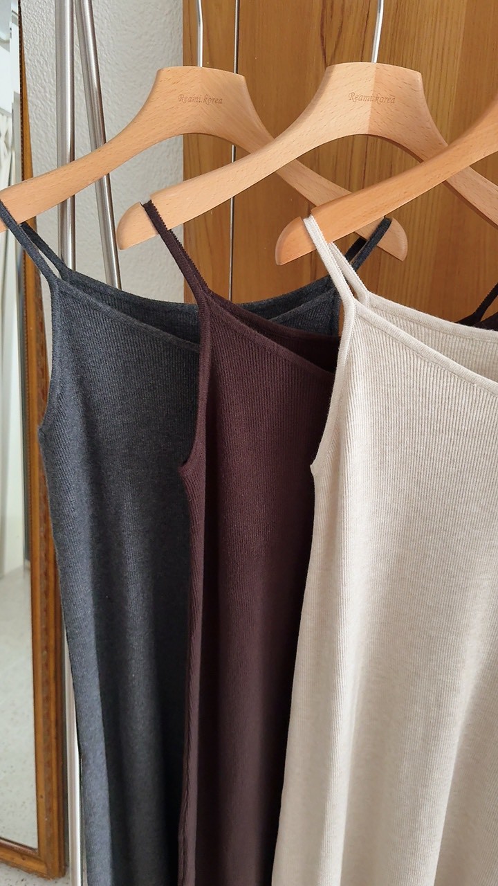 Q189針織吊帶連身裙